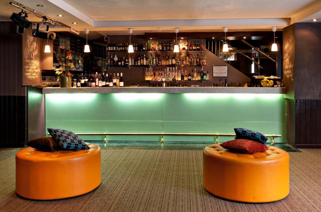 Ambassadors Hotel Adelaide Eksteriør bilde