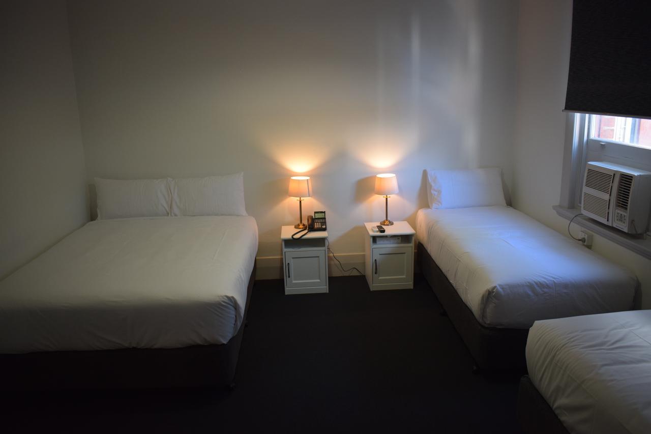 Ambassadors Hotel Adelaide Eksteriør bilde