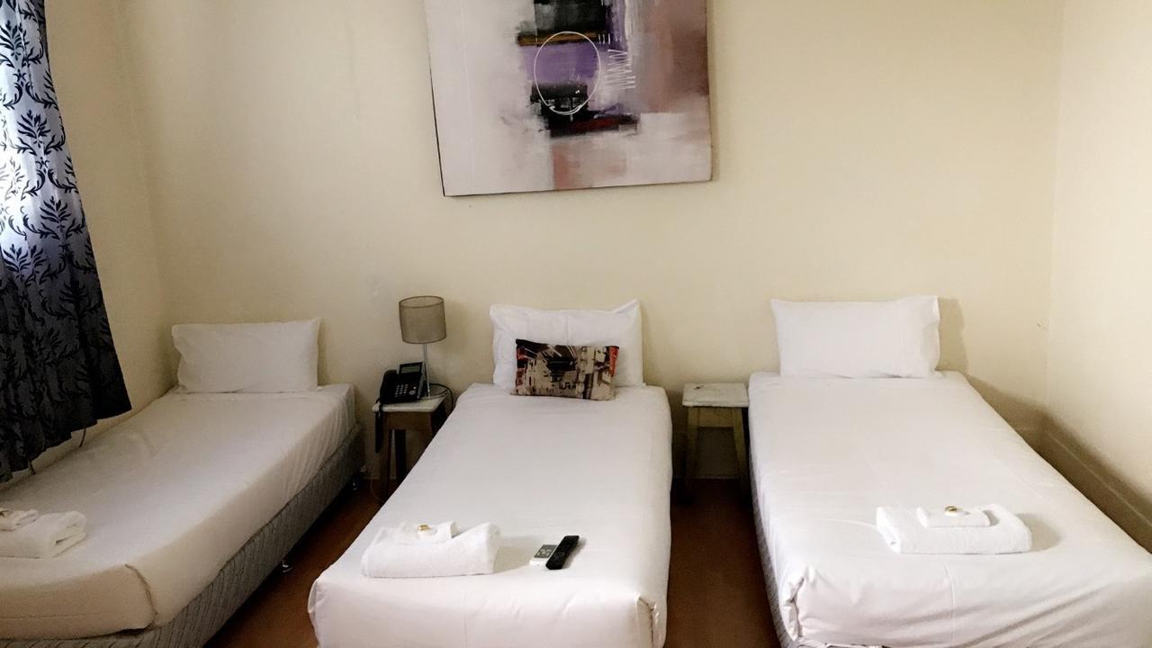 Ambassadors Hotel Adelaide Eksteriør bilde
