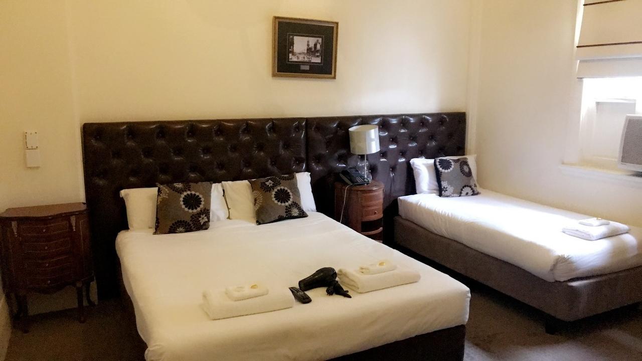 Ambassadors Hotel Adelaide Eksteriør bilde