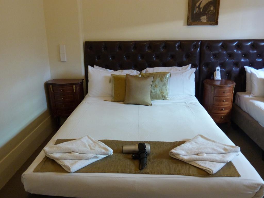 Ambassadors Hotel Adelaide Eksteriør bilde