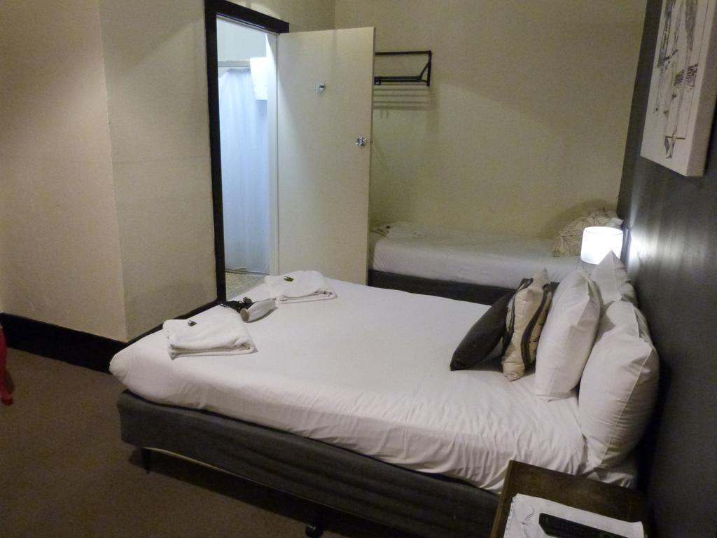 Ambassadors Hotel Adelaide Eksteriør bilde