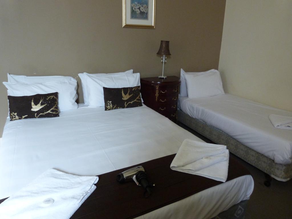 Ambassadors Hotel Adelaide Eksteriør bilde